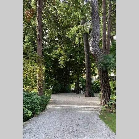 Lejlighed Bilocale Nel Parco Di Erba *